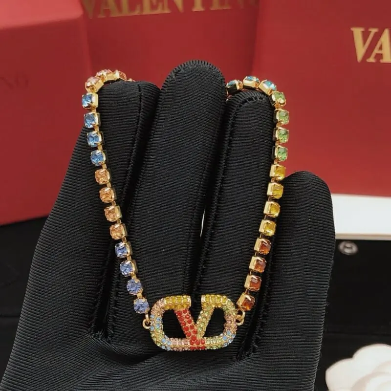 valentino bracelets pour femme s_12615462